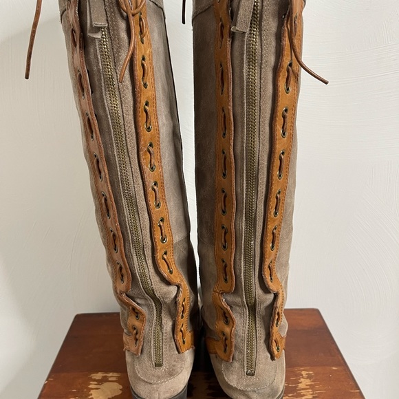 Nine West suede lace up zippered boots - Picture 3 of 10